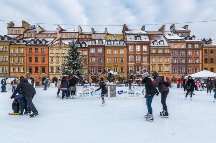 Lodowisko Rynek Starego Miasta w Warszawie