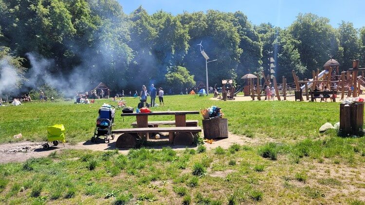 Park Młociński miejsce do biwakowania