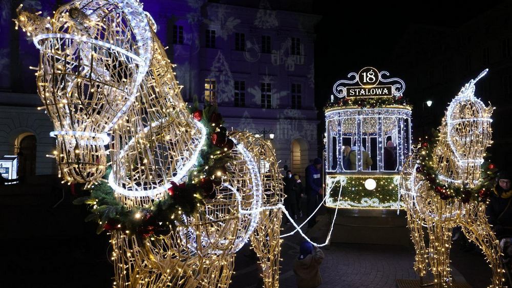Iluminacje świąteczne w Warszawie