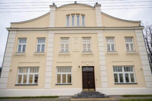 Modlińska 257 autor Rafał Motyl
