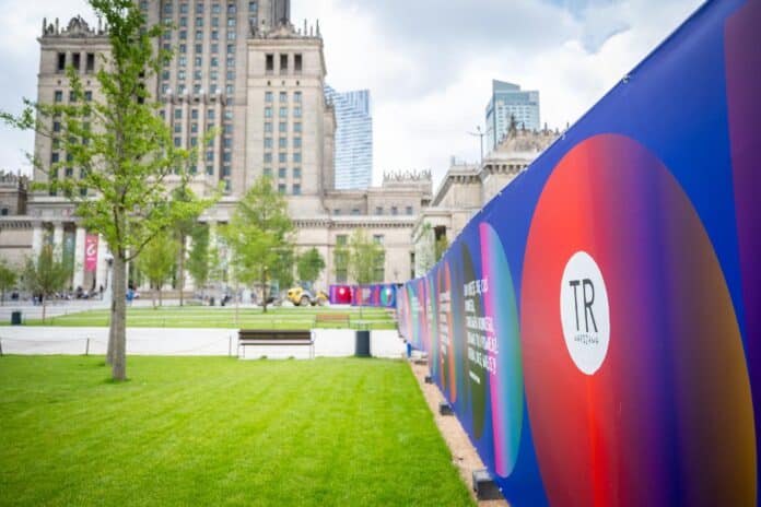 Podpisanie umowy TR Warszawa 18 Fot. Rafał Motyl UM Warszawa