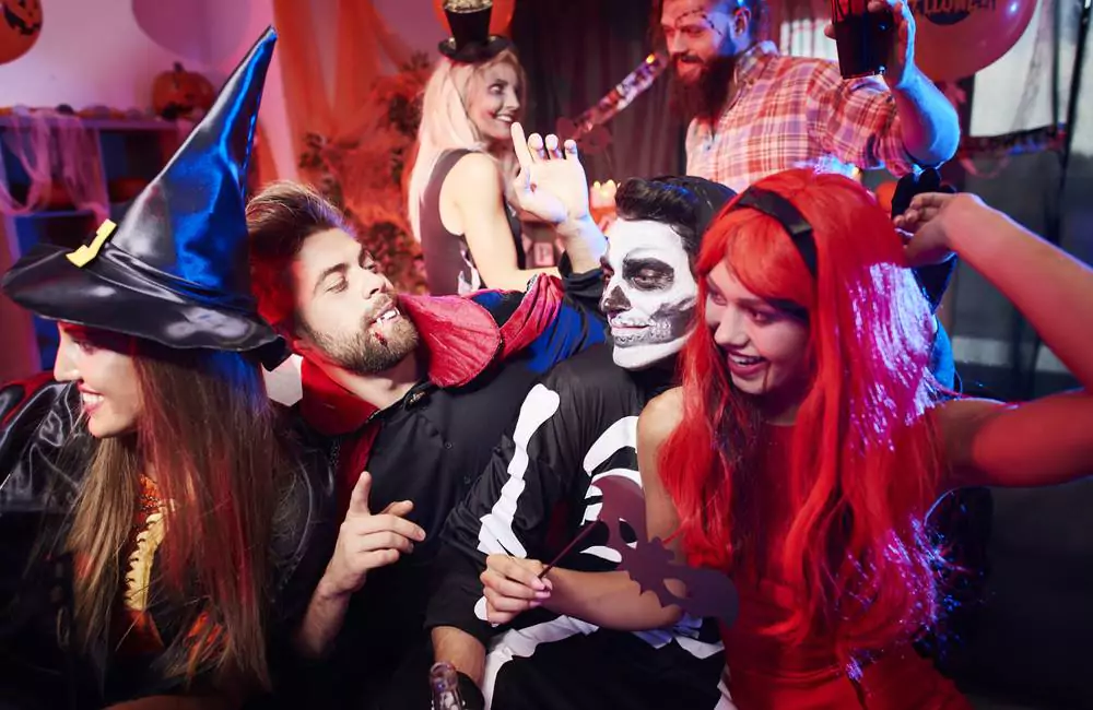 Halloween w Warszawie 2025 - Imprezy klubowe i tematyczne w Warszawie