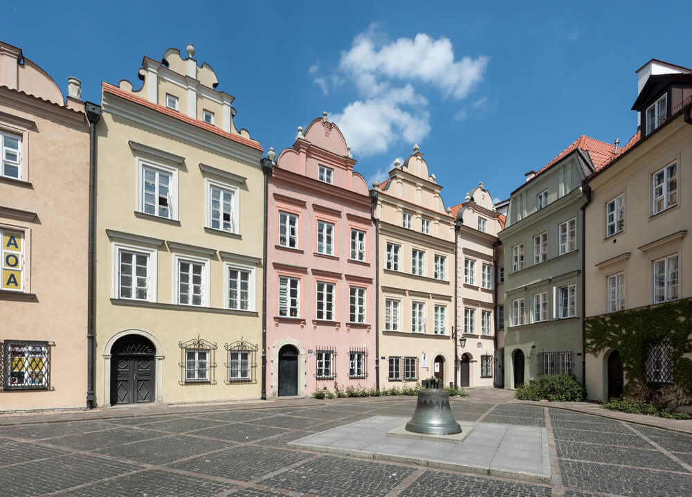 Ukryte perełki Warszawy - Ulica Kanonia – dzwon
