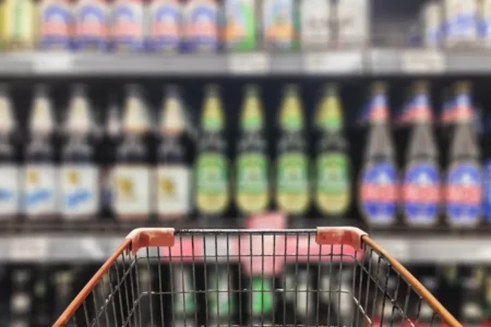 Zakaz nocnej sprzedaży alkoholu w Warszawie - wiadomości Warszawa