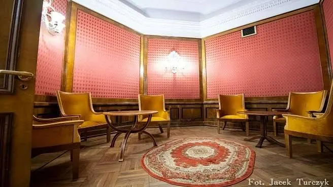 Zwiedzanie Pałacu Kultury i Nauki