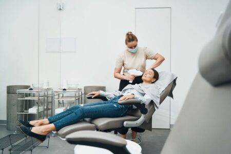 fotel kosmetyczny elektryczny