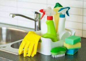 Jak skutecznie zapanować nad porządkiem w kuchni