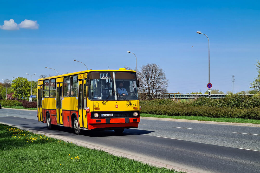 Linia autobusowa 100 - WTL Warszawa