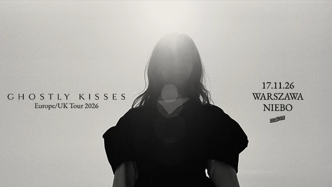 GHOSTLY KISSES