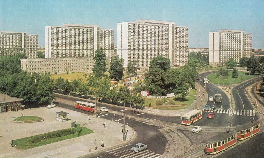 Osiedle Za Żelazną Bramą - Warszawa śladami PRL-u
